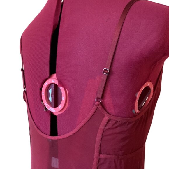 BLUSH - RED Lingerie Cami semi-sheer mesh with garter straps - large - Picture 7 of 11